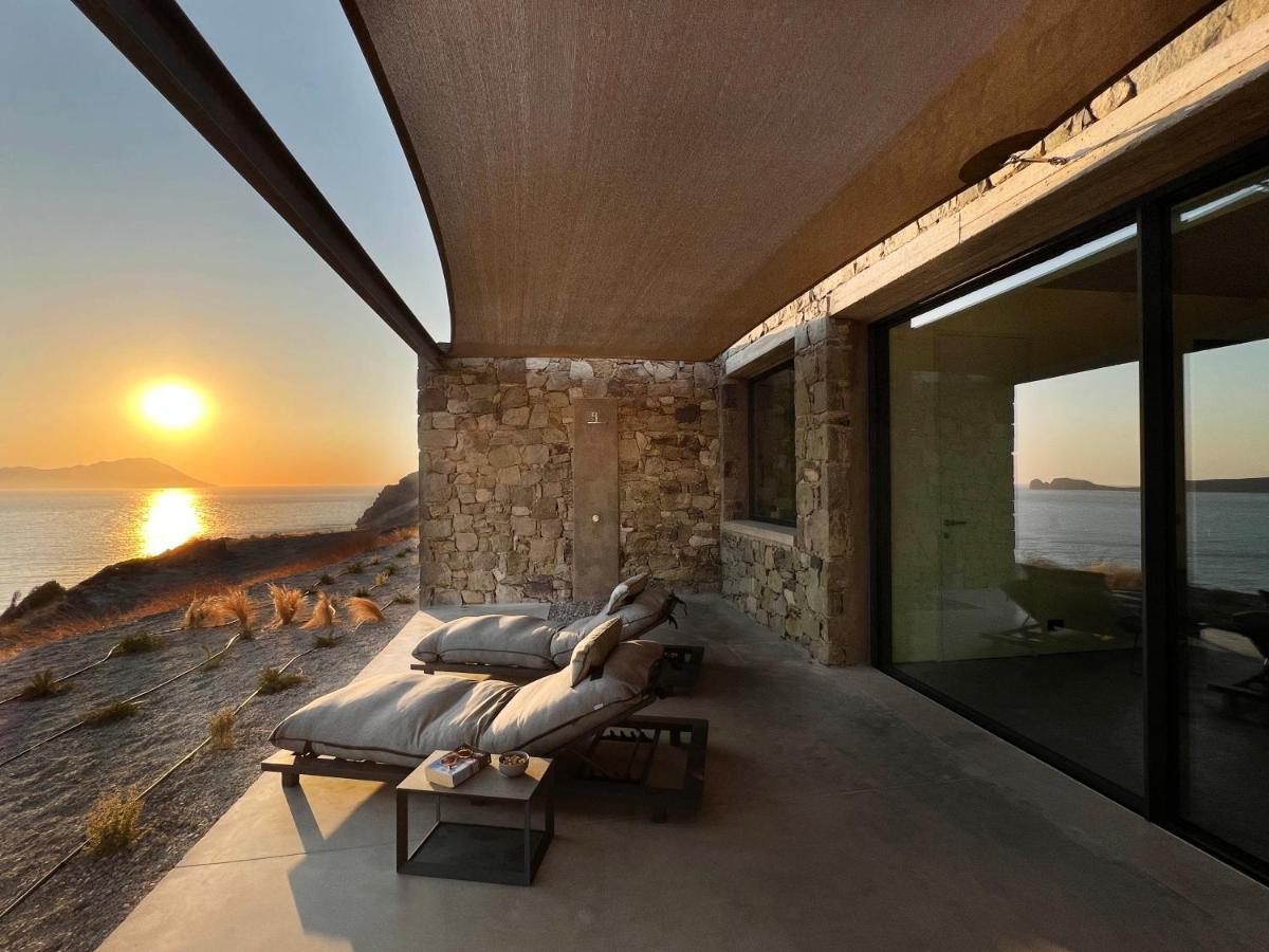Echoes Milos Plaka  Exterior foto